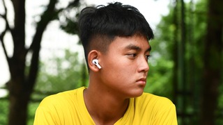 Cầu thủ U14 đón niềm hạnh phúc giản dị sau thông điệp 'Xin cha bỏ bia'