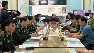 Phó Thủ tướng Trần Hồng Hà kiểm tra và làm việc tại Huế về ứng phó với mưa lũ