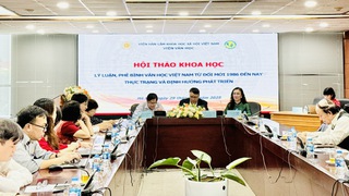 Lý luận, phê bình văn học Việt Nam sau đổi mới: Hướng tới không gian học thuật mở hiện đại