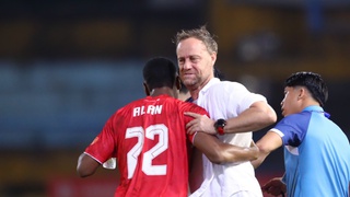 CAHN FC giành chiến thắng, cuộc đua vô địch 'song mã' ở V-League lộ diện