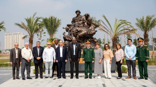 Chủ tịch Quốc hội Cuba thăm Bảo tàng Lịch sử Quân sự Việt Nam