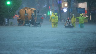 Ứng phó bão số 11: Hà Nội kích hoạt các biện pháp tiêu thoát nước, phòng chống úng ngập 