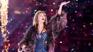 Taylor Swift bùng nổ: Album mới phá kỷ lục, phim đánh bại The Rock