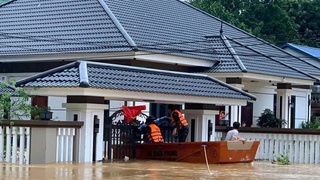 Quân khu 1: Hàng nghìn cán bộ, chiến sĩ sát cánh cùng hơn 2.200 hộ tại các điểm bị sạt lở, cô lập