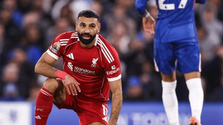 Liverpool: Chiến thuật mới của Slot đang 'nuốt chửng' Salah