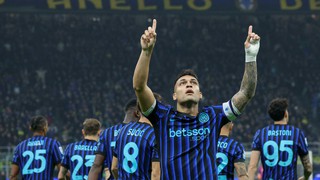 Serie A sau 11 vòng đấu: Khó lường và khó… xem