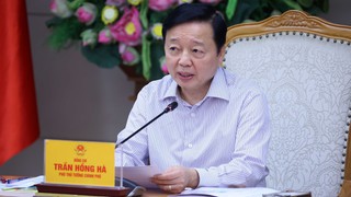 Phó Thủ tướng Trần Hồng Hà họp về quy chuẩn khí thải xe ô tô