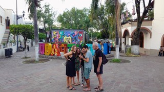 Thủ đô Mexico City vẽ 1.000 bức bích họa hướng tới World Cup 2026