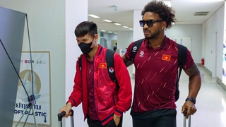 Thầy trò HLV Kim Sang-sik đã có mặt tại Vientiane, dưỡng sức chờ gặp đội tuyển Lào