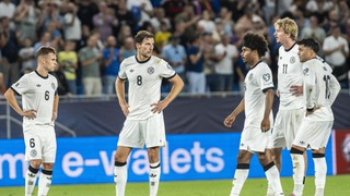 Đức - Slovakia: Nguy cơ đá play-off là có thật