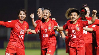 Huỳnh Như và đồng đội nhận thưởng lớn sau khi giành vé vào tứ kết giải châu Á