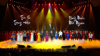 Bản hòa ca về tình thầy trò dành tặng GS-NSND Trung Kiên nhân Ngày Nhà giáo Việt Nam