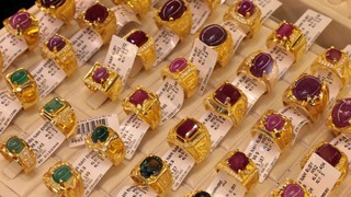 Giá vàng miếng sáng 18/11 giảm 1,2 triệu đồng/lượng