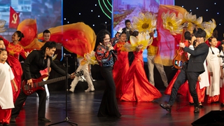 'Khát vọng sống trước kỷ nguyên mới': Bản hòa ca của tri ân và khát vọng Việt