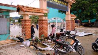 Lâm Đồng: “Thị trấn cổ D’ran” tan hoang sau lũ