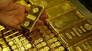 Giá vàng đi xuống sau dữ liệu việc làm tích cực của Mỹ