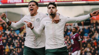 Enzo và Neto tỏa sáng giúp Chelsea duy trì mạch chiến thắng