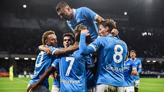 Napoli trở lại ngôi đầu Serie A, Juventus hòa trận thứ 3 liên tiếp dưới thời Spalletti