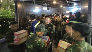 Nghĩa tình đồng bào và những chuyến hàng nối dài