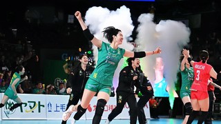 2 tuyển thủ bóng chuyền Việt Nam xuất ngoại lập thành tích xuất sắc trước khi trở về dự giải đấu lớn