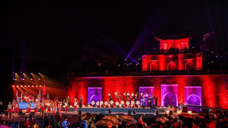 Tổng đạo diễn Phạm Hoàng Giang chia sẻ về hậu trường Lễ khai mạc Festival Thăng Long - Hà Nội
