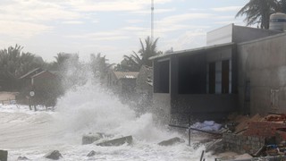 Thời tiết ngày 2/12: Ven biển từ Đà Nẵng đến Khánh Hòa đề phòng sóng lớn gây sạt lở bờ biển