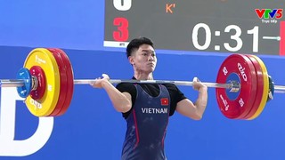 VĐV cử tạ 19 tuổi của Việt Nam giành huy chương tại SEA Games 2025