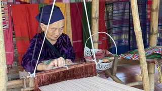 Giữ hồn thổ cẩm giữa đại ngàn Pù Luông