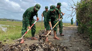 Quân đội sẵn sàng phương án "4 tại chỗ" ứng phó với mưa lũ khu vực miền Trung
