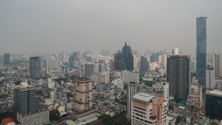 Thống đốc Bangkok đề xuất biện pháp làm việc tại nhà để cải thiện chất lượng không khí