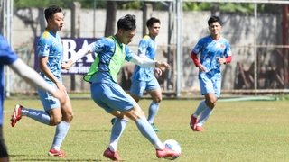 U22 Việt Nam tập chiến thuật đối đầu với U22 Malaysia