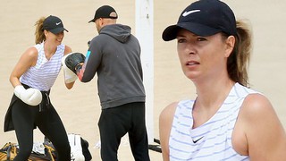 Maria Sharapova quay lại tập luyện boxing sau 3 năm