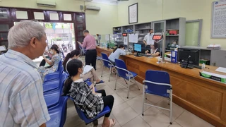 Thủ tướng yêu cầu thực hiện tốt công tác giải quyết và chi trả các chế độ bảo hiểm xã hội, bảo hiểm thất nghiệp