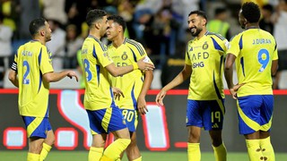 Rượt đuổi kịch tính, Al Nassr thắng phút chót trong ngày vắng Ronaldo, tiếp tục đua vô địch