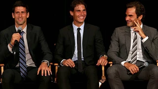 Nadal 'ước' được đối đầu với Djokovic và Federer trên sân... golf