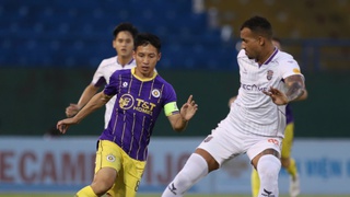 Bình luận viên Quang Huy: 'Khó lường cuộc đua vô địch và trụ hạng V-League'