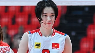 Tin nóng thể thao tối 28/4: Thanh Thúy đón tin vui mới nhất khi trở về Việt Nam, tranh cãi dữ dội trong làng quần vợt
