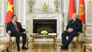 Tổng Bí thư Tô Lâm hội đàm với Tổng thống Belarus