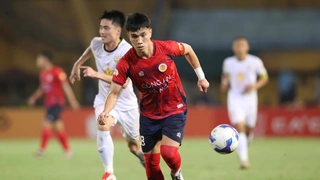Thấy gì khi V-League vẫn buộc phải dừng vì SEA Games?