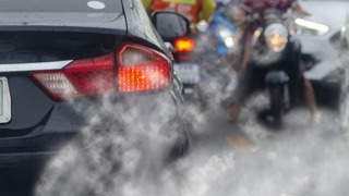 Việt Nam tăng tốc lộ trình áp tiêu chuẩn khí thải giao thông
