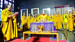 Lễ đón nhận và cung rước Xá lợi Đức Phật Thích Ca Mâu Ni từ Ấn Độ về Việt Nam
