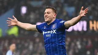 Chelsea vượt mặt MU để đạt thỏa thuận chiêu mộ Liam Delap