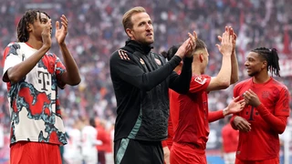 Clip Harry Kane hát ăn mừng chức vô địch Bundesliga đạt 7,7 triệu lượt xem