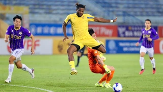 Link xem trực tiếp bóng đá Quảng Nam vs CAHN, 17h00 ngày 5/5, vòng 21 V-League