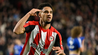 TRỰC TIẾP bóng đá Brentford vs MU (2-1): Quỷ đỏ bị dẫn ngược