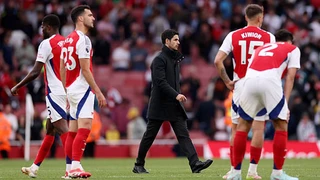 Arsenal tái phát ‘bệnh cũ’, vẫn có nguy cơ vắng mặt ở cúp C1 mùa tới