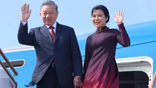 Tổng Bí thư Tô Lâm và Phu nhân bắt đầu thăm cấp Nhà nước Cộng hòa Azerbaijan