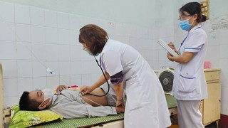 Sốt xuất huyết tăng nhanh, tăng cường bảo vệ nhóm nguy cơ mắc cao