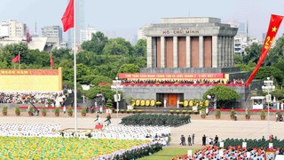 Khẩn trương hoàn thiện ban hành Đề án diễu binh, diễu hành trong tháng 6/2025