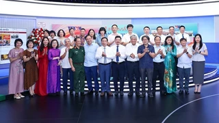 Thông tấn xã Việt Nam ra mắt Chuyên trang Thông tin Đa phương tiện